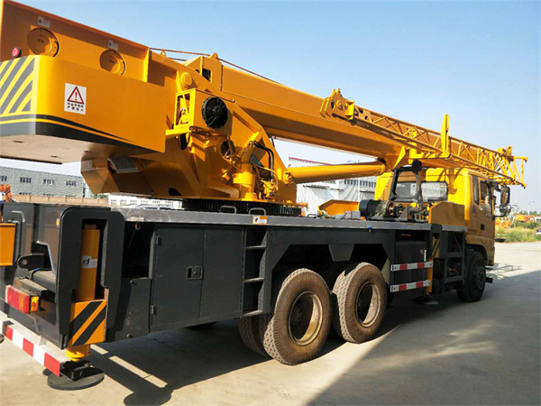 Truck crane
