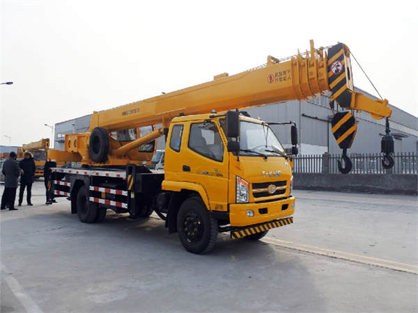 Truck crane
