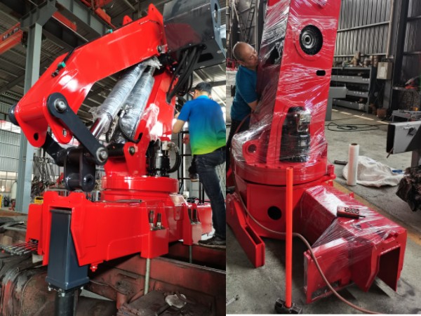 knuckle boom crane assembly