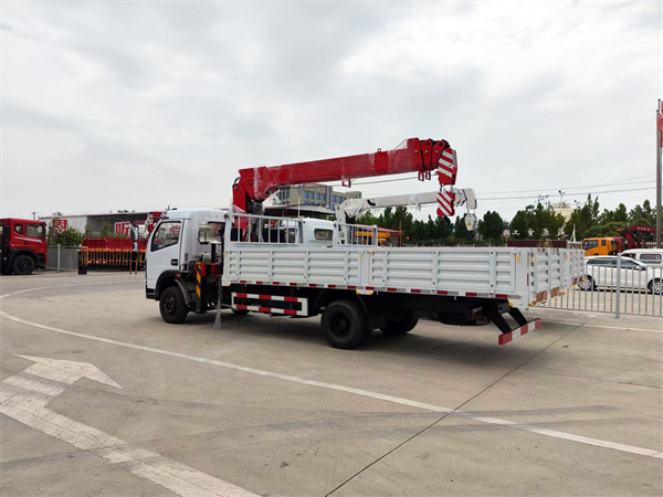 5t truck mounted crane